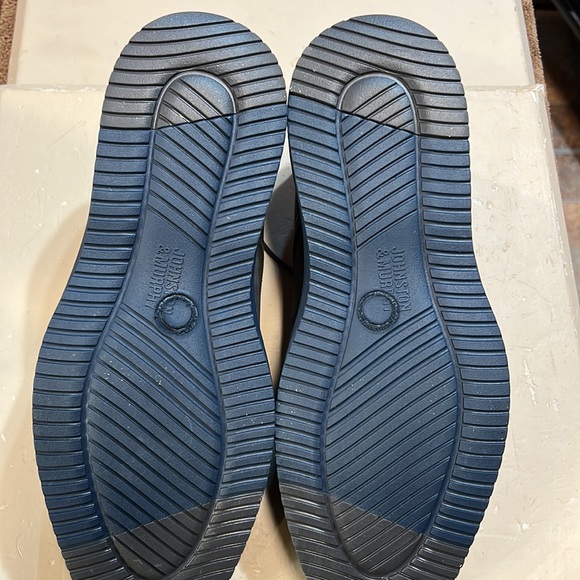 Johnston & Murphy Grey Dress Shoe - Picture 7 of 12